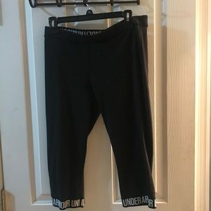 Good condition black Under Armour XLPants